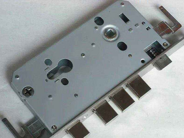 顺德24小时上门开锁公司